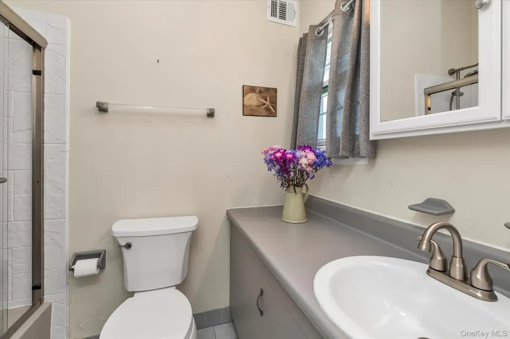 815 Franklin Avenue Valley Stream NY 11580