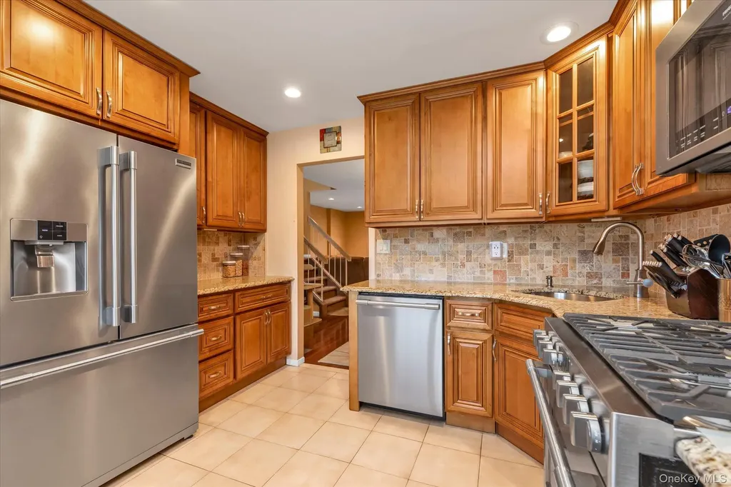 815 Franklin Avenue Valley Stream NY 11580