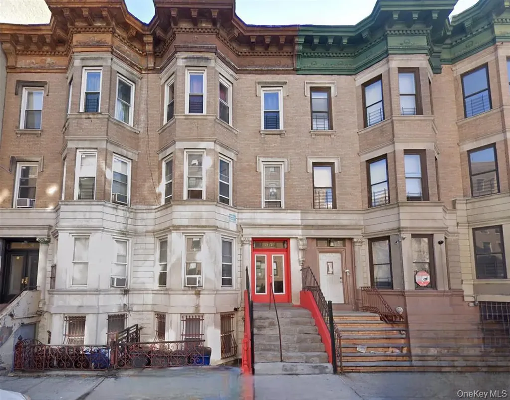 1552 Bryant Avenue Bronx NY 10460