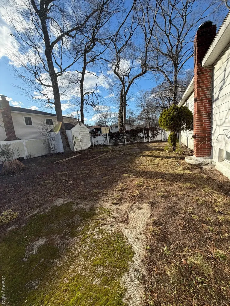 60 Webb Avenue Patchogue NY 11772