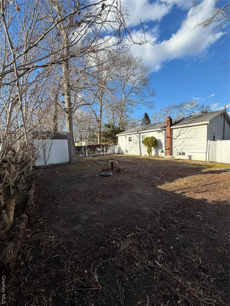 60 Webb Avenue Patchogue NY 11772