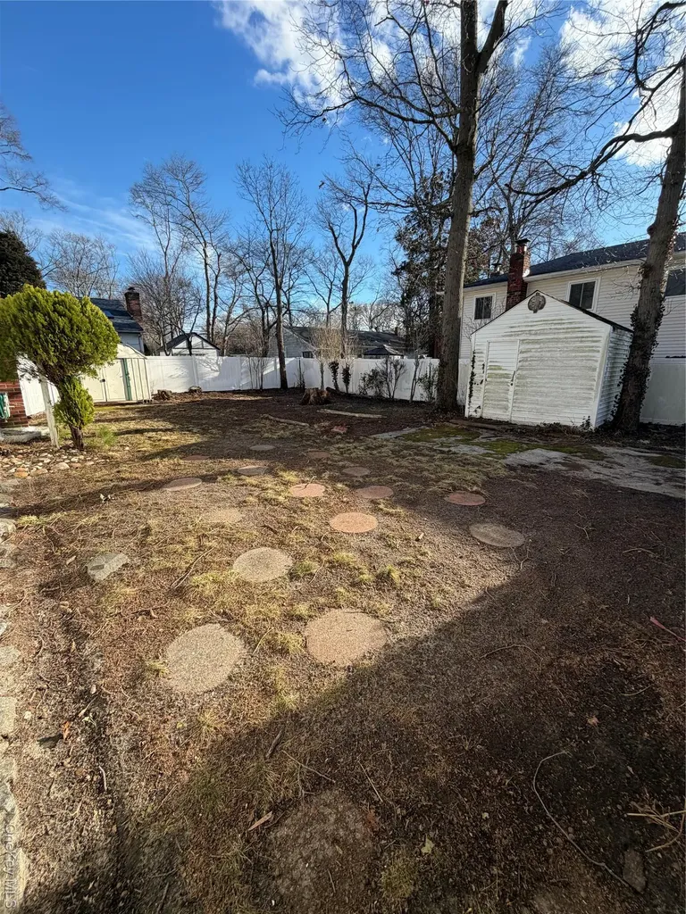 60 Webb Avenue Patchogue NY 11772