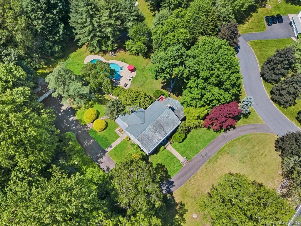 1 Finnegan Lane Montebello NY 10901