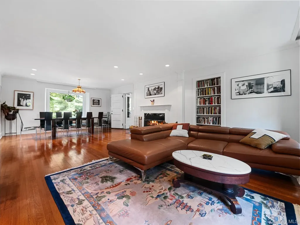 1 Finnegan Lane Montebello NY 10901