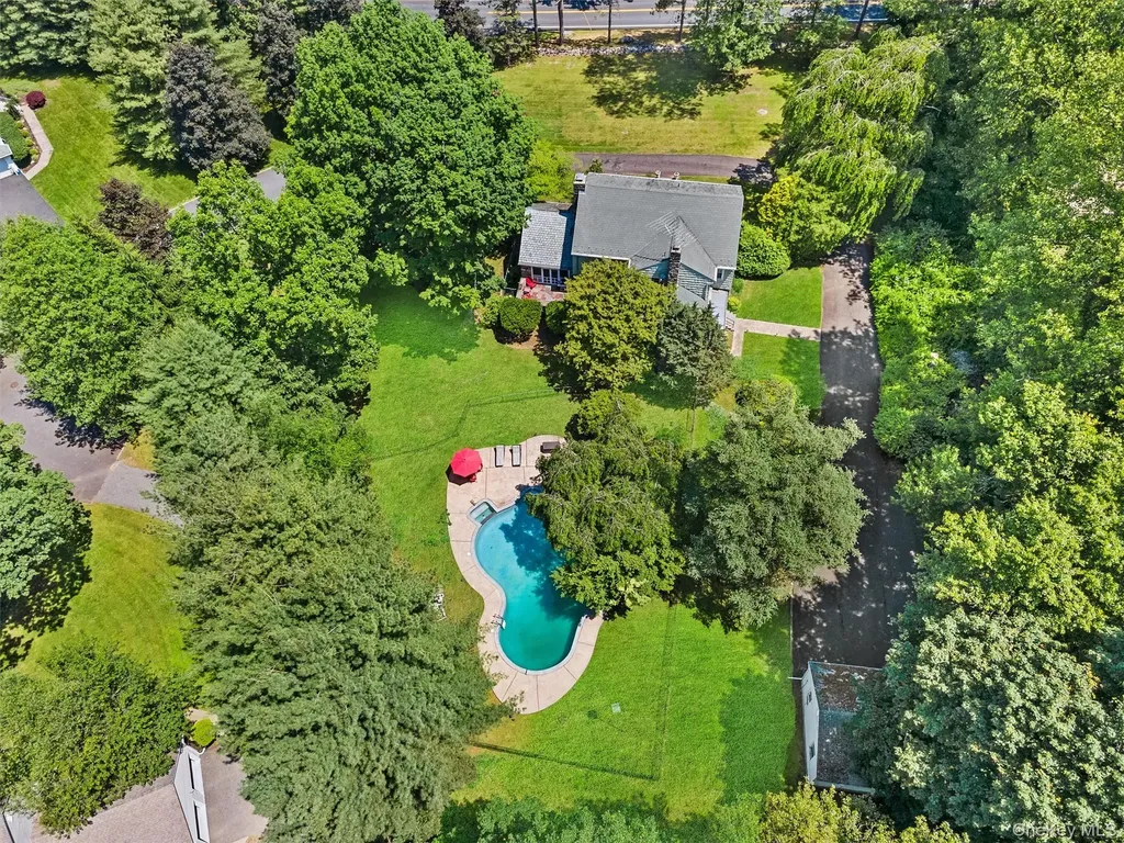 1 Finnegan Lane Montebello NY 10901