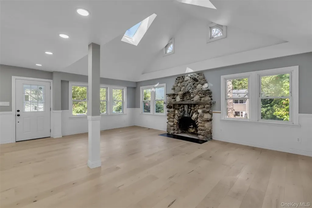 221 Locust Road Yorktown Heights NY 10598