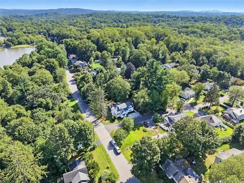 221 Locust Road Yorktown Heights NY 10598