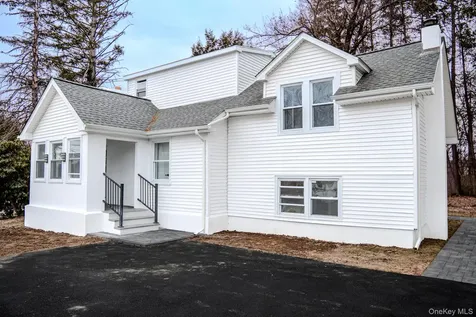 221 Locust Road Yorktown Heights NY 10598