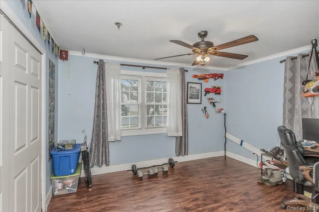 86 Oceanview Avenue Valley Stream NY 11581