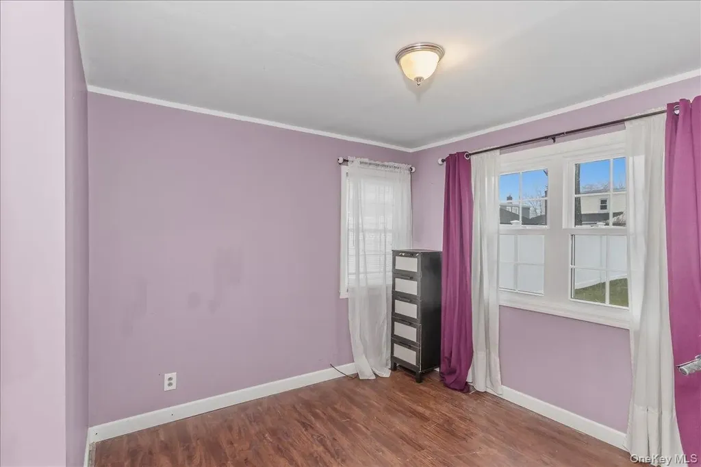 86 Oceanview Avenue Valley Stream NY 11581