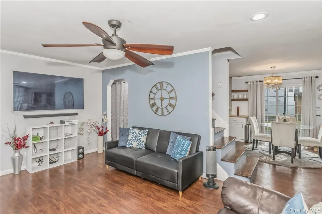 86 Oceanview Avenue Valley Stream NY 11581