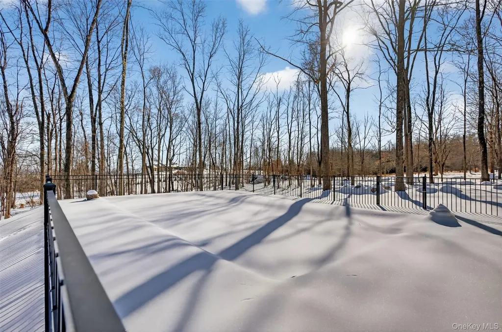 106 Post Road Slate Hill NY 10973