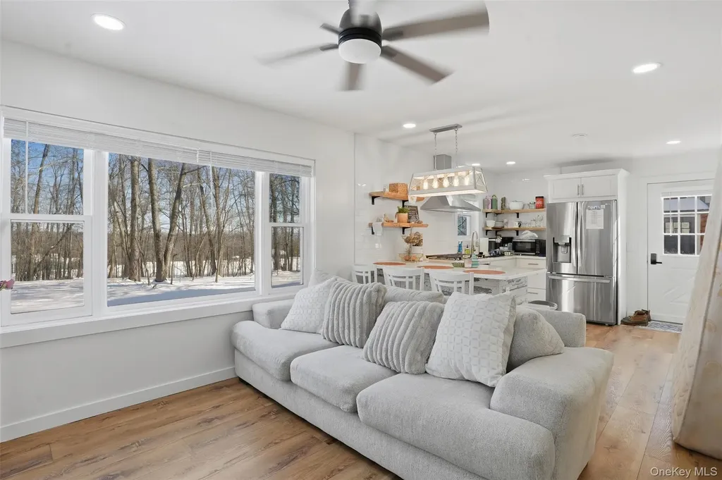 106 Post Road Slate Hill NY 10973