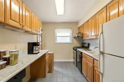 56-20 217th Street Bayside NY 11364