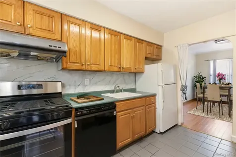 56-20 217th Street Bayside NY 11364