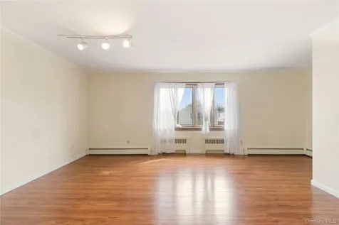 56-20 217th Street Bayside NY 11364
