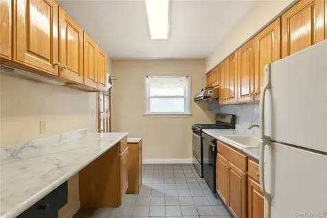 56-20 217th Street Bayside NY 11364