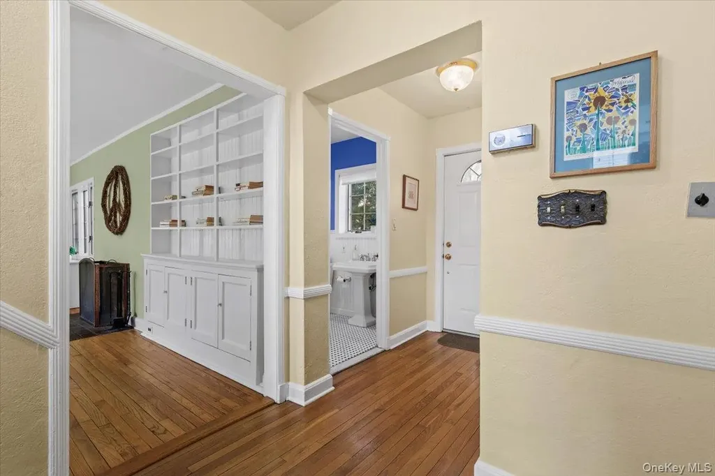 6 Walbrooke Circle Scarsdale NY 10583