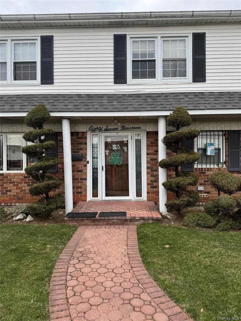 8719 163rd Avenue Howard Beach NY 11414