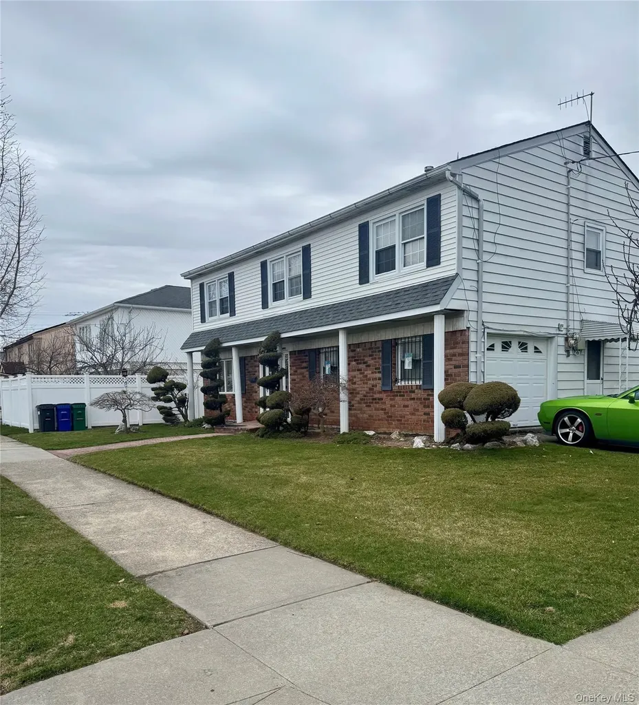 8719 163rd Avenue Howard Beach NY 11414