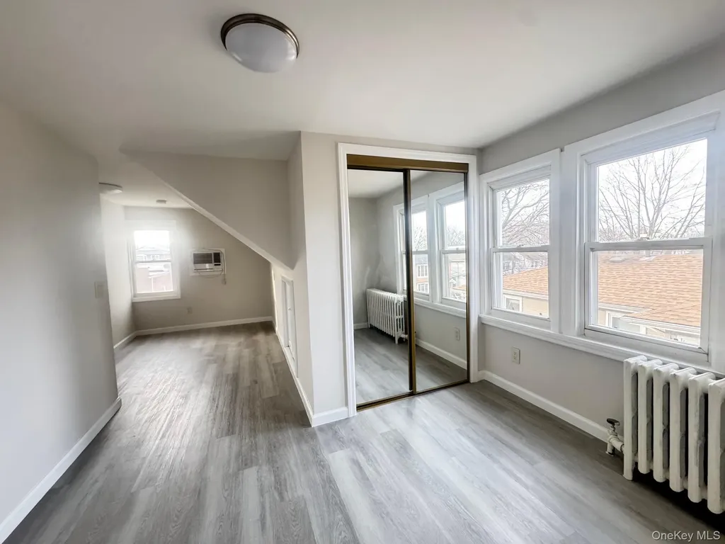164-36 77th Road Fresh Meadows NY 11366