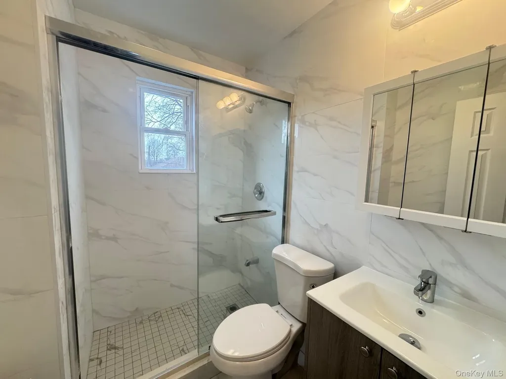 164-36 77th Road Fresh Meadows NY 11366