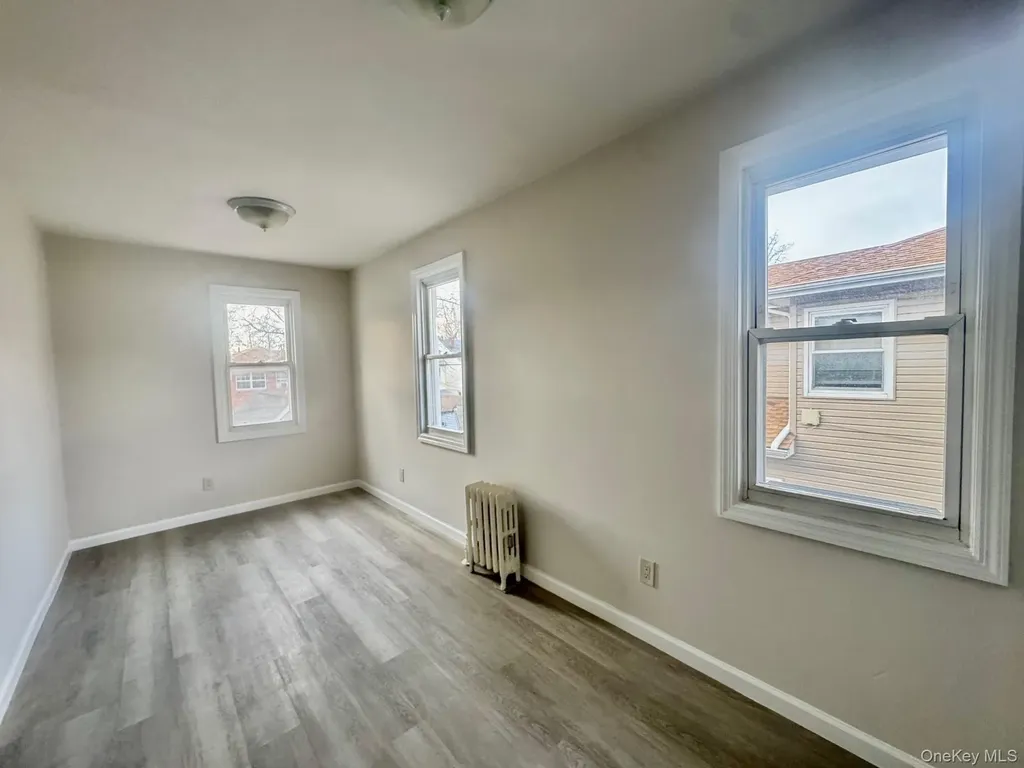 164-36 77th Road Fresh Meadows NY 11366