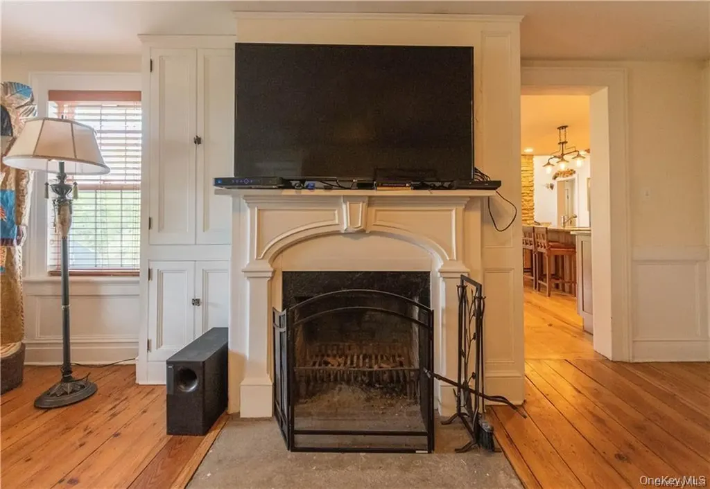669 Mountain Road Middletown NY 10940