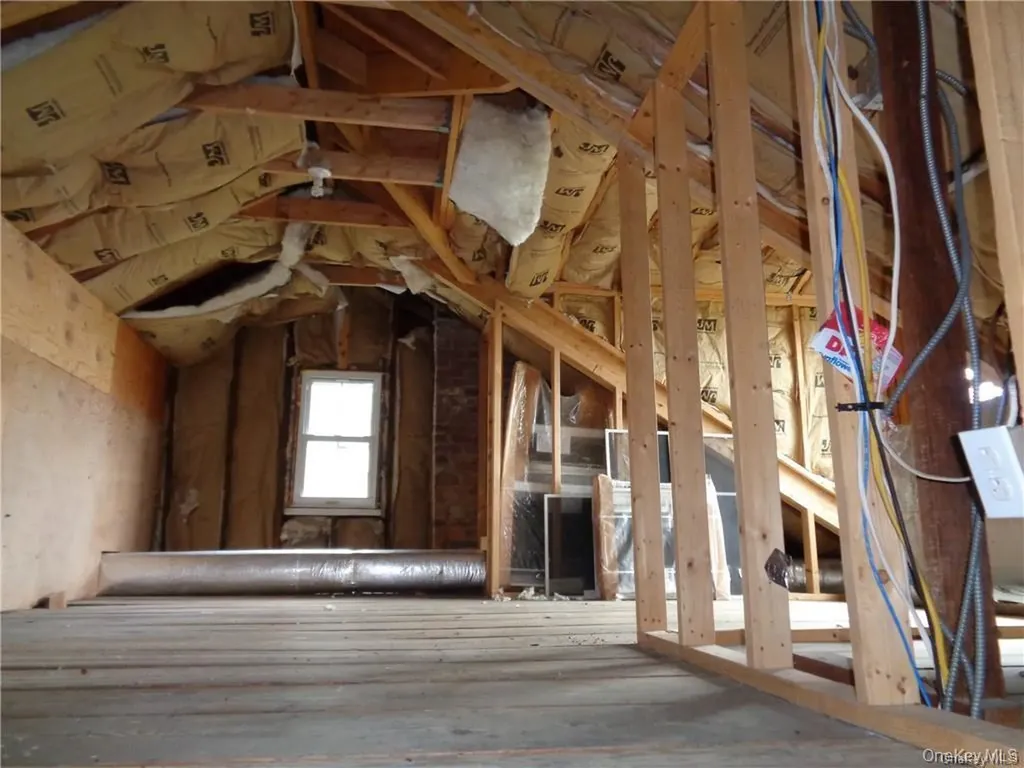 669 Mountain Road Middletown NY 10940