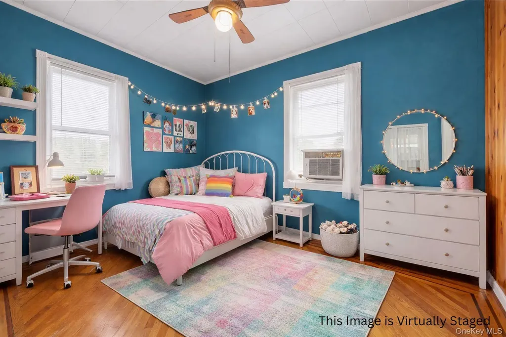 7535 60th Place Glendale NY 11385