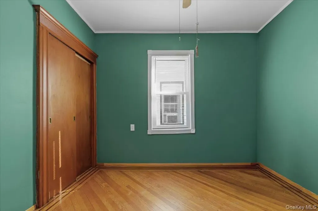 7535 60th Place Glendale NY 11385