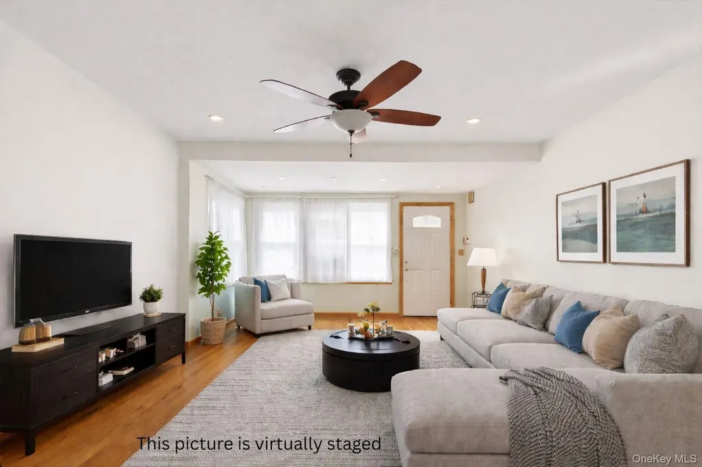 7535 60th Place Glendale NY 11385