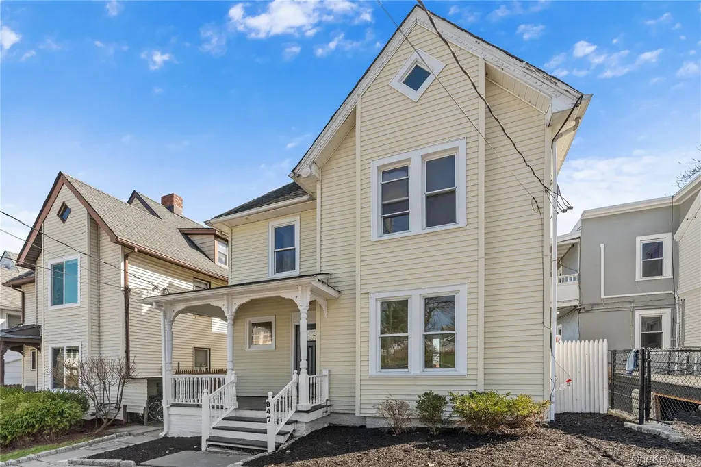947 Diven Street Peekskill NY 10566