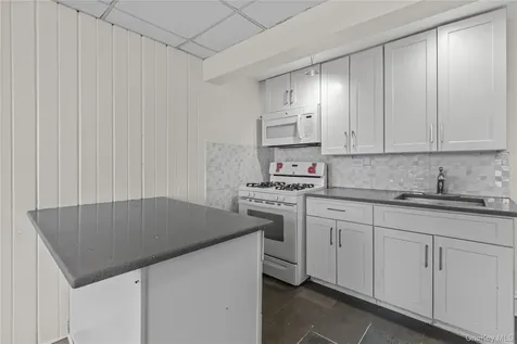 947 Diven Street Peekskill NY 10566