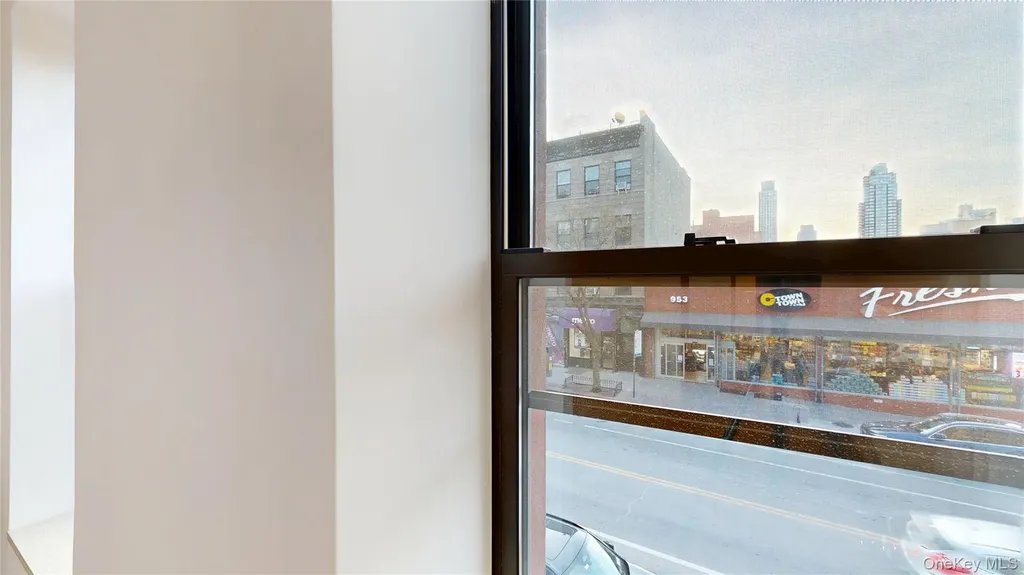 954 Manhattan Avenue Brooklyn NY 11222