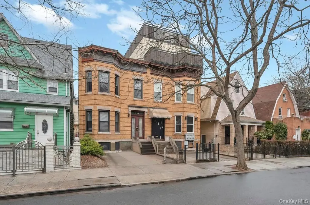 634 E 3rd Street Brooklyn NY 11218