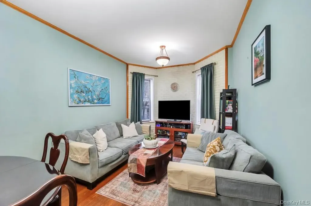 634 E 3rd Street Brooklyn NY 11218
