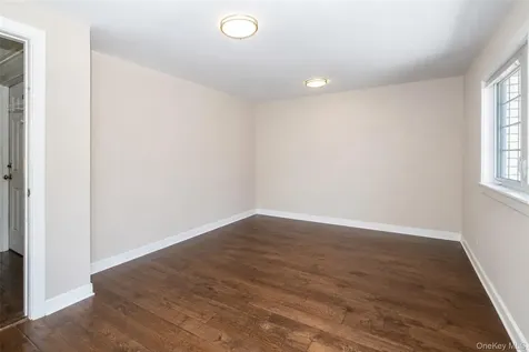 9 Primrose Avenue W White Plains NY 10607
