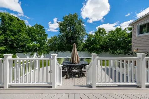 9 Primrose Avenue W White Plains NY 10607