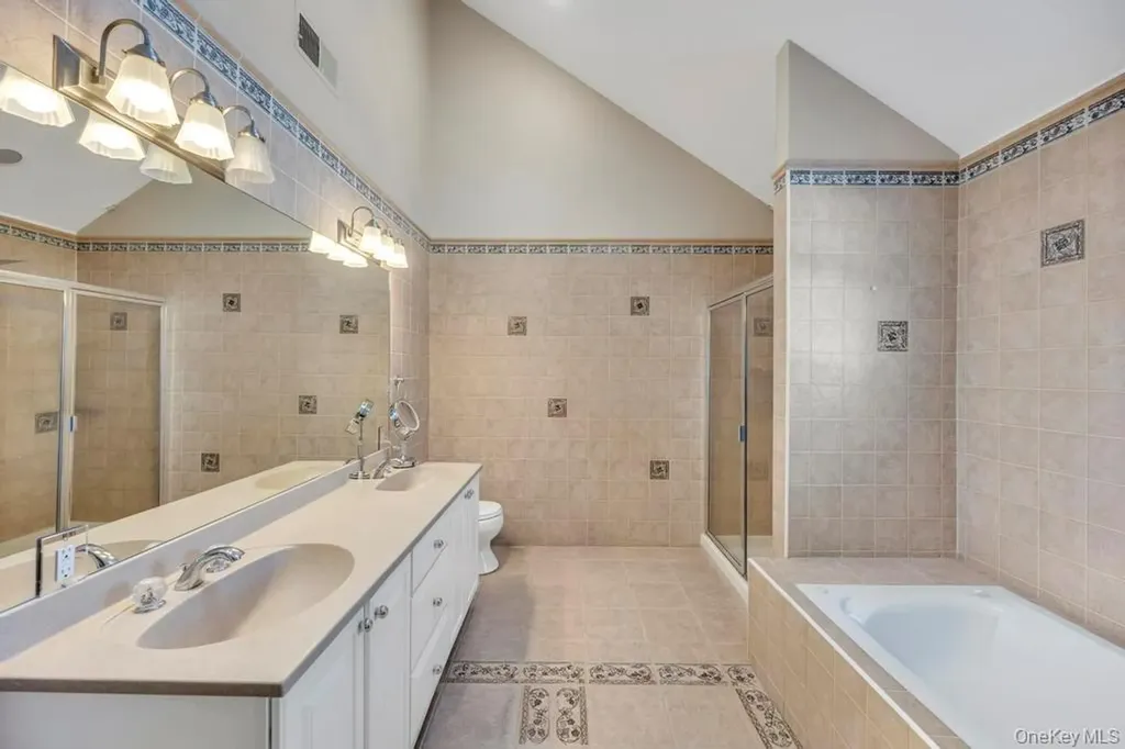 4312 Ava Road Bethpage NY 11714