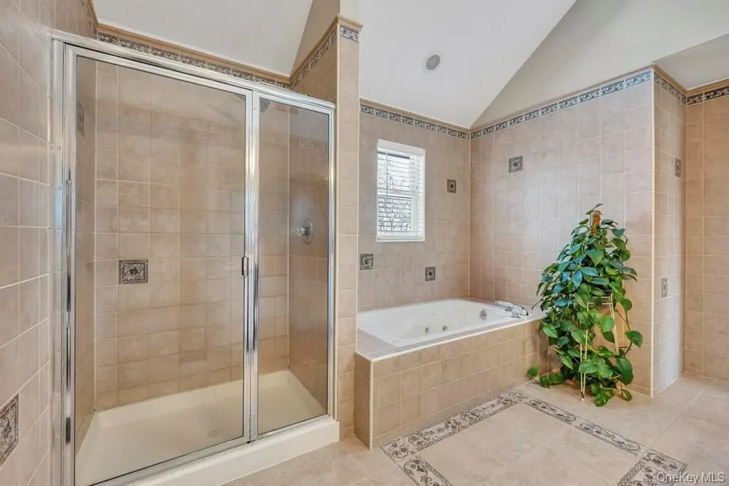 4312 Ava Road Bethpage NY 11714