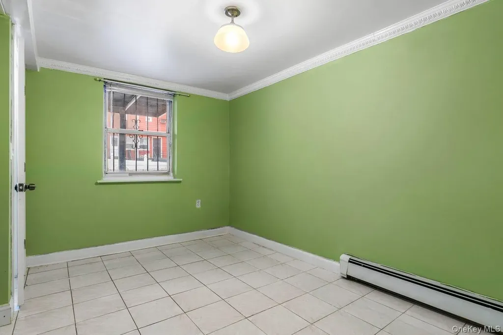 3241 Colden Avenue Bronx NY 10469