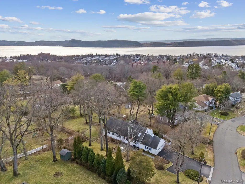 20 Meadow Road Briarcliff Manor NY 10510
