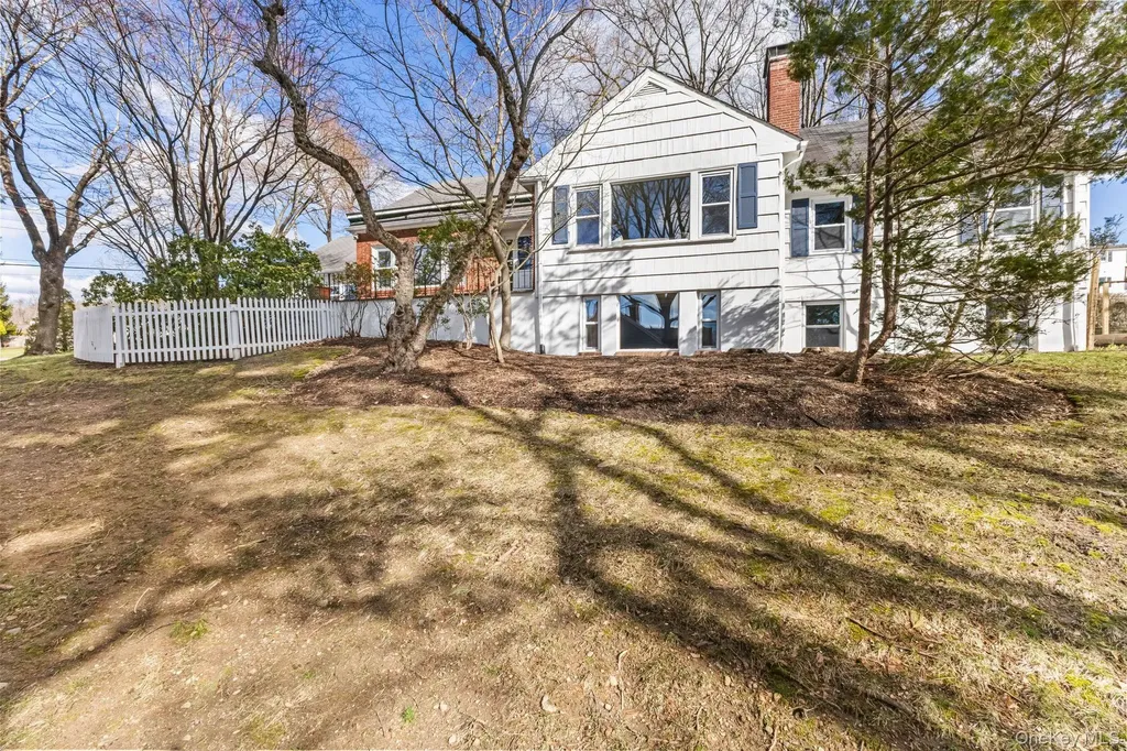 20 Meadow Road Briarcliff Manor NY 10510