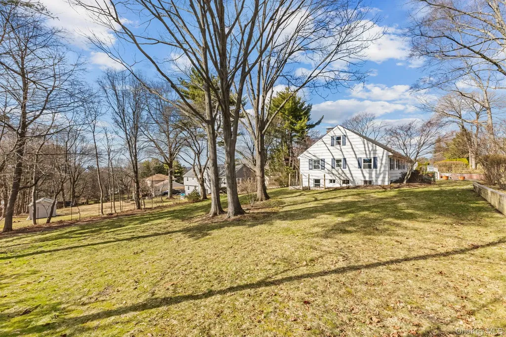 20 Meadow Road Briarcliff Manor NY 10510