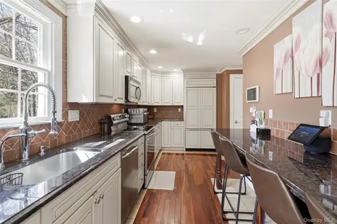 3617 Cooper Street Mohegan Lake NY 10547