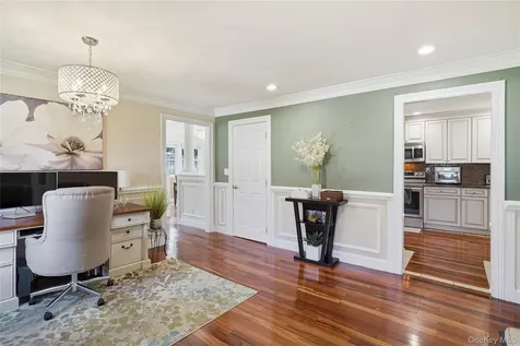 3617 Cooper Street Mohegan Lake NY 10547