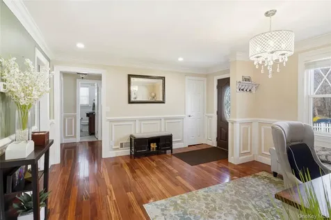 3617 Cooper Street Mohegan Lake NY 10547
