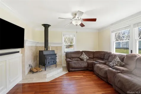 3617 Cooper Street Mohegan Lake NY 10547