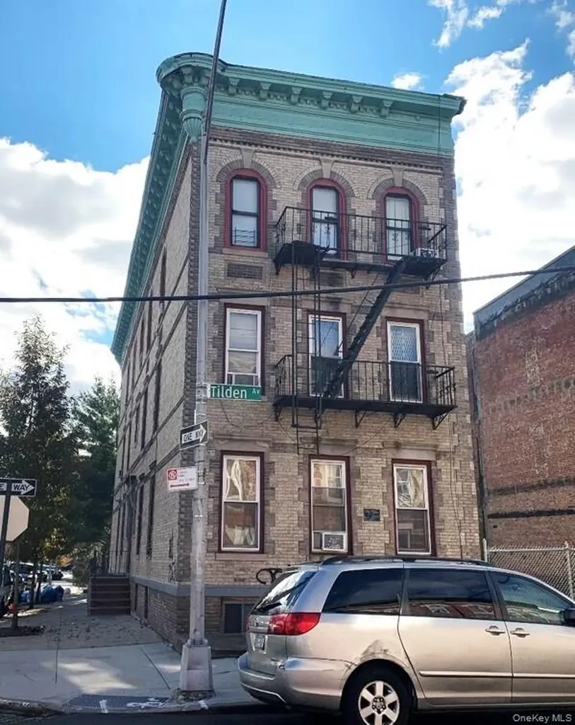 148 Lott Street Brooklyn NY 11226
